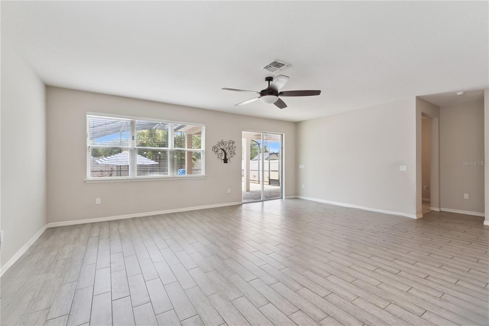 SILVERLEAF - Residential