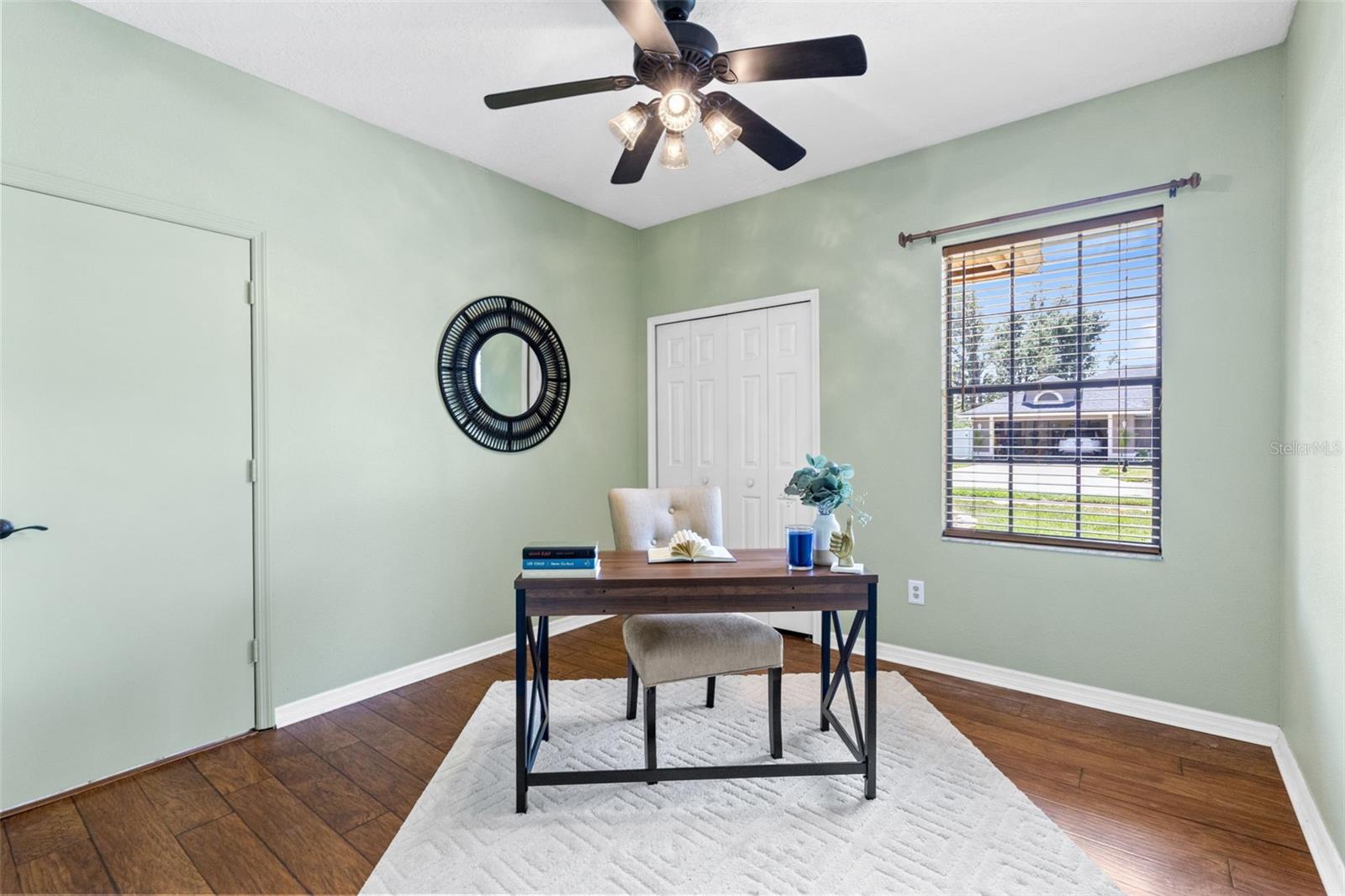 OAK LEAF - Residential