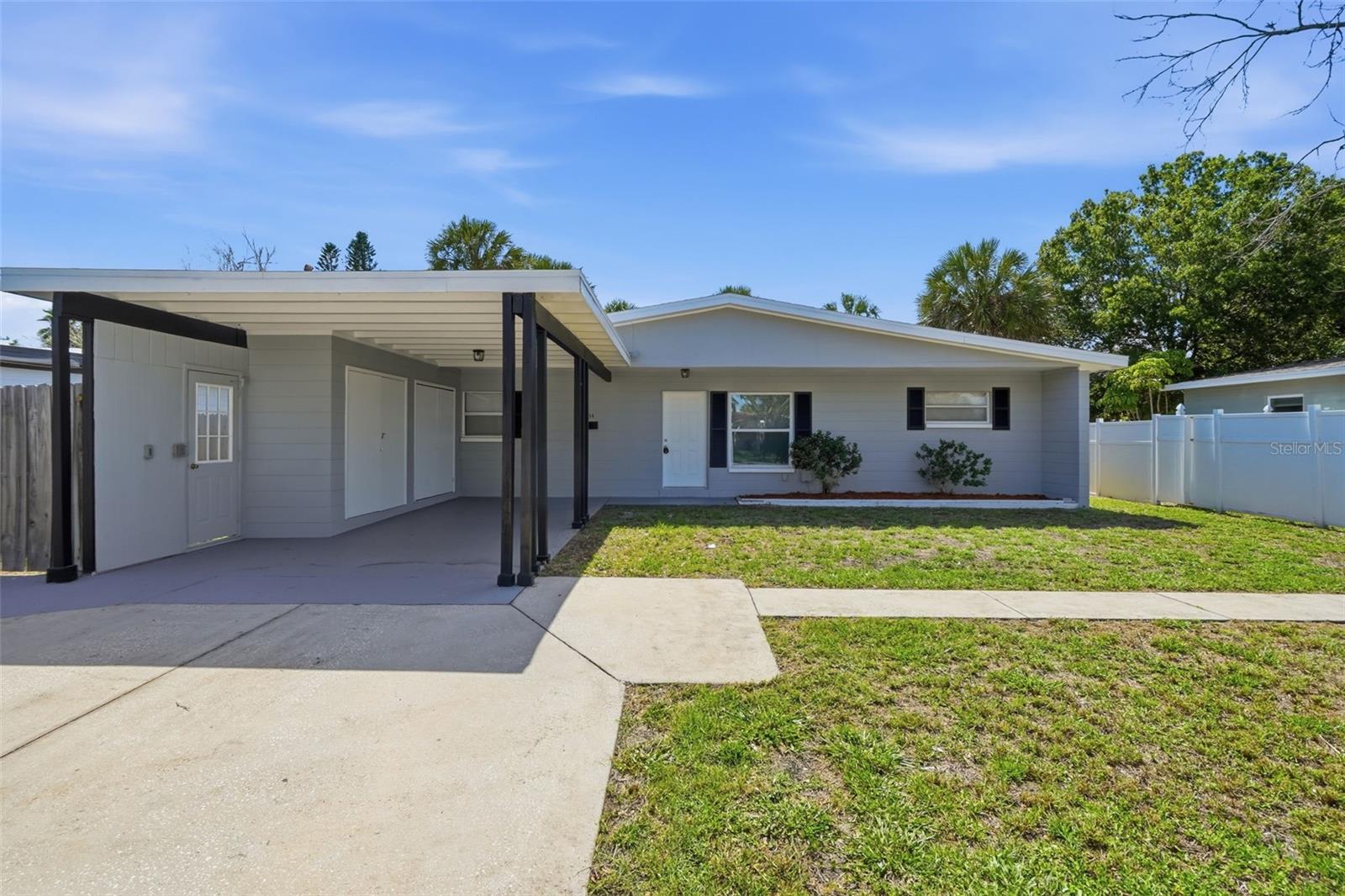 SHORE ACRES OVERLOOK SEC - Residential