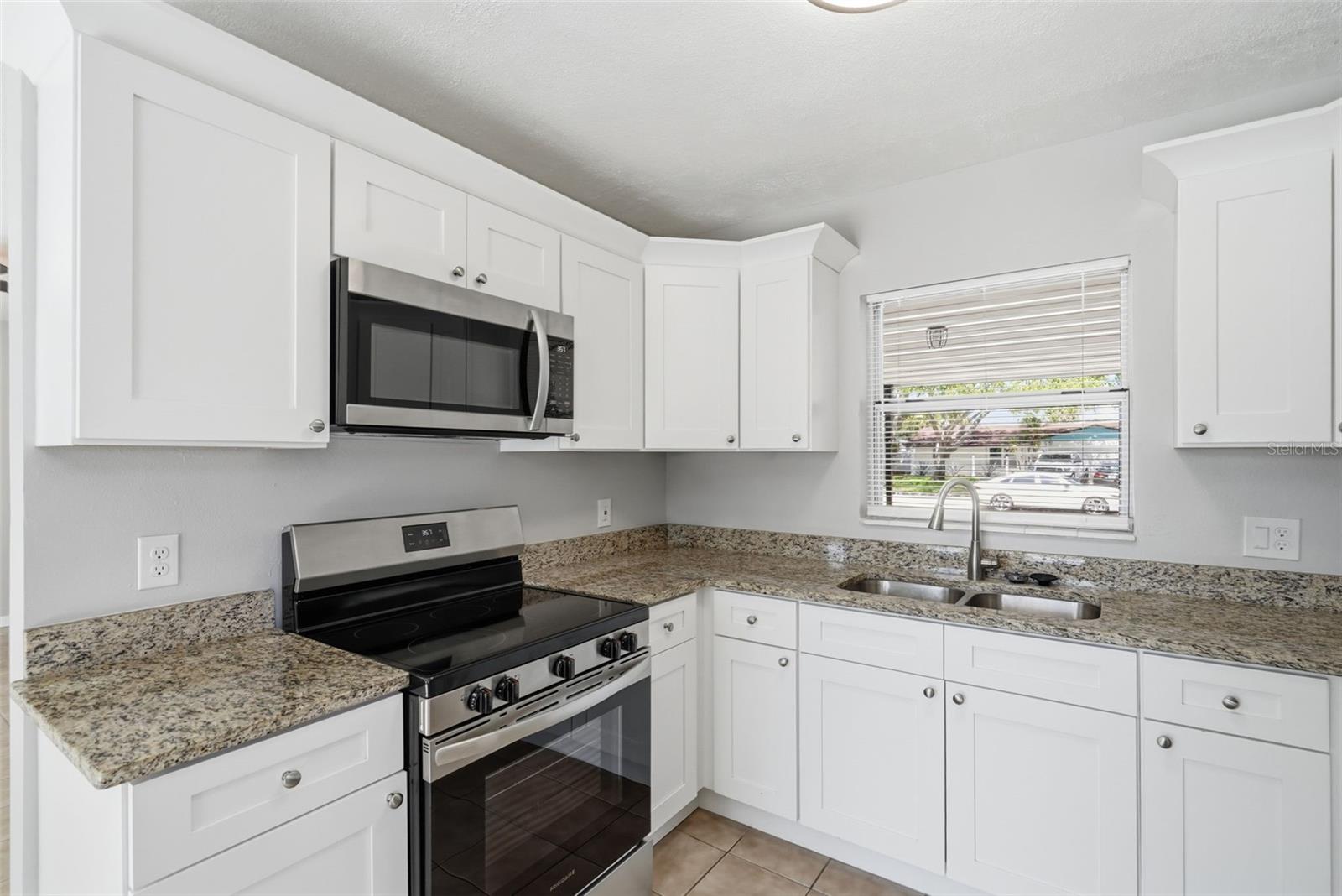 SHORE ACRES OVERLOOK SEC - Residential