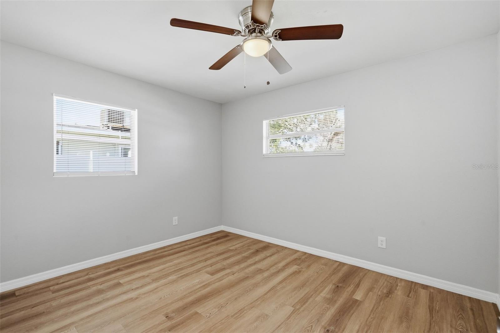 SHORE ACRES OVERLOOK SEC - Residential