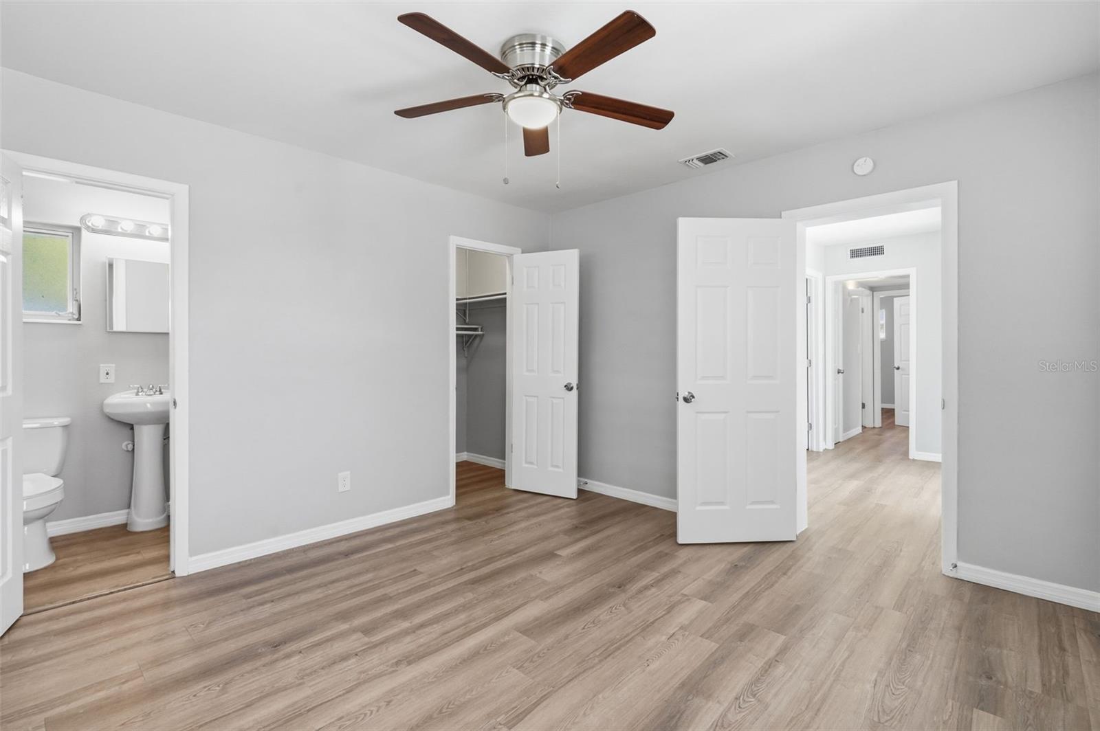 SHORE ACRES OVERLOOK SEC - Residential