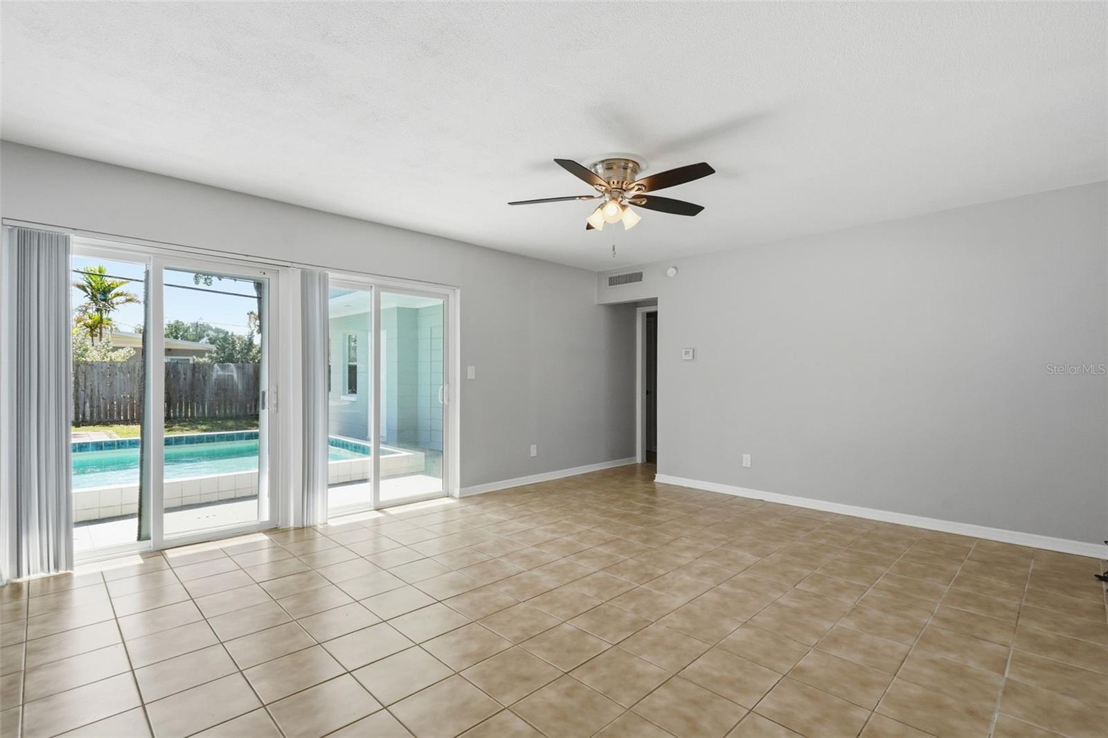SHORE ACRES OVERLOOK SEC - Residential