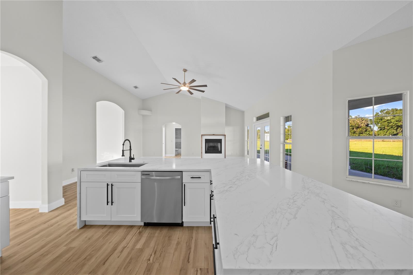HILLS/HUNTSVILLE - Residential