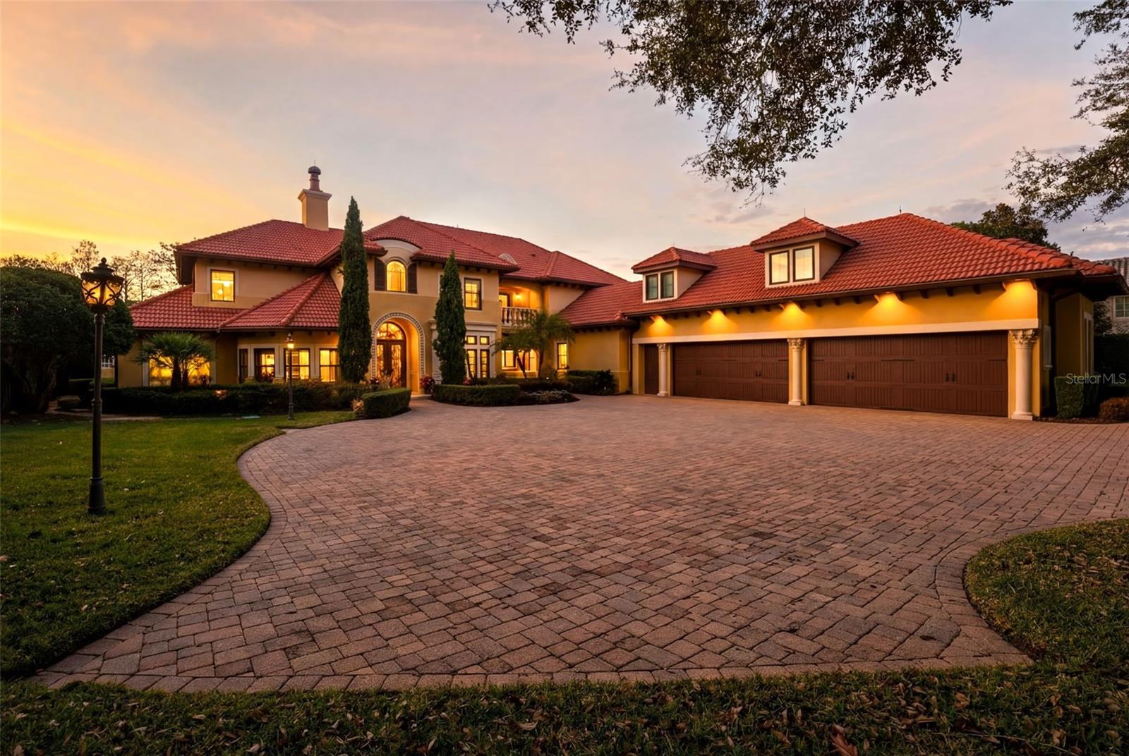 SUNSET BAY - Residential
