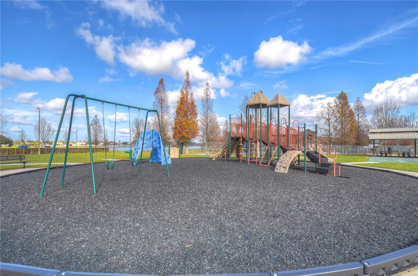 BRIDGEWATER PH 03 - Residential Lease