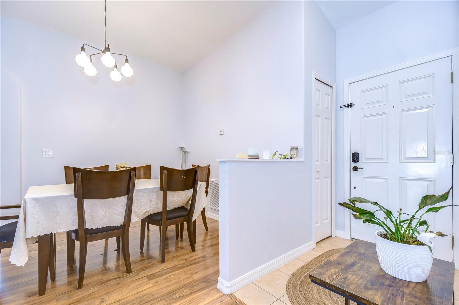 BRIDGEWATER PH 03 - Residential Lease