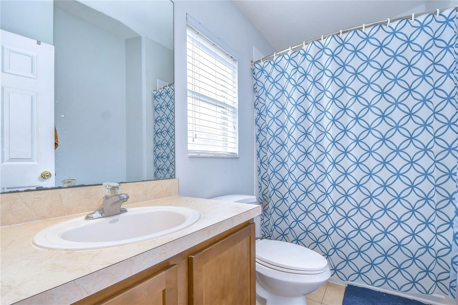 BRIDGEWATER PH 03 - Residential Lease