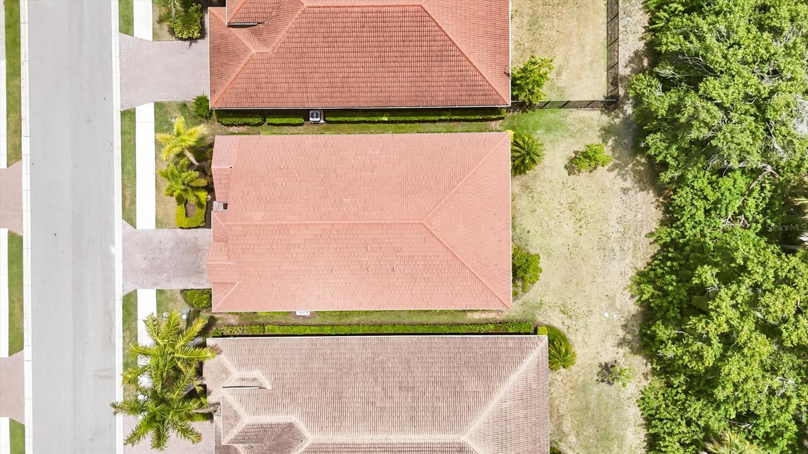 TOSCANA ISLES UNS 7 & 2 PH 4 - Residential