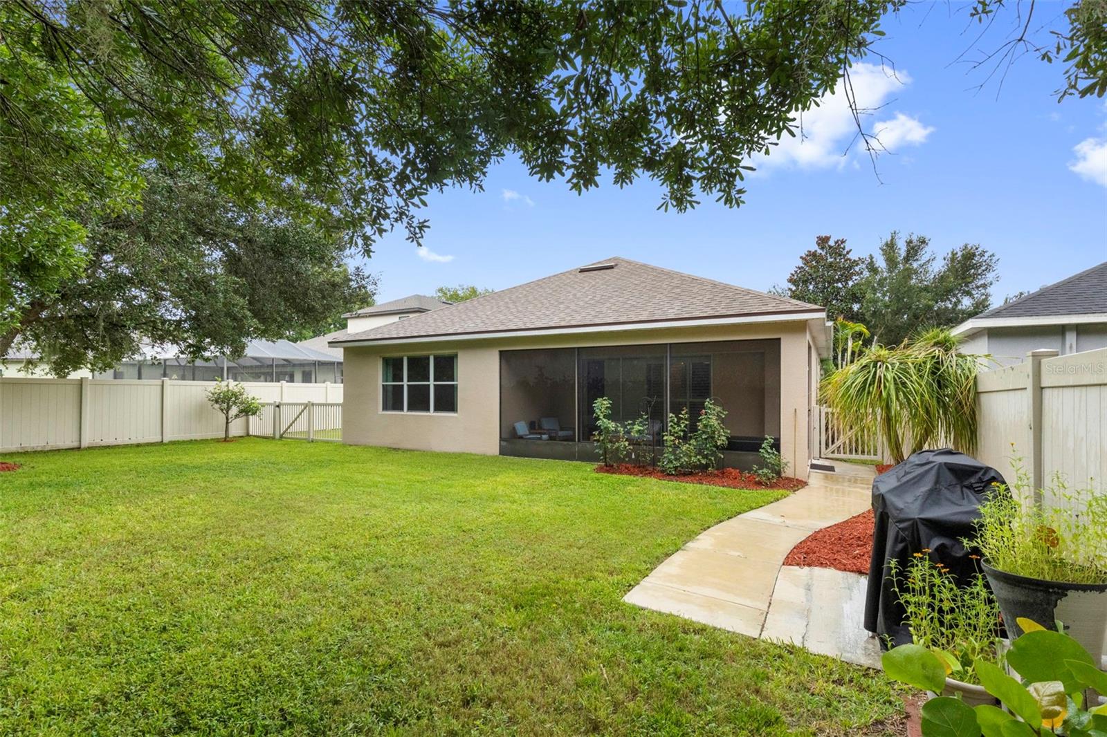 CHANNING PARK - Residential