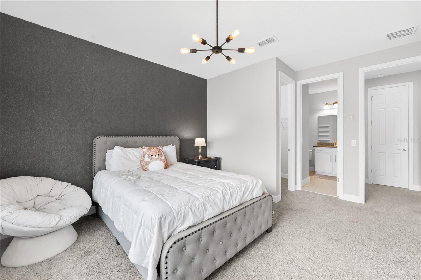 ROYAL LEGACY ESTATES - Residential