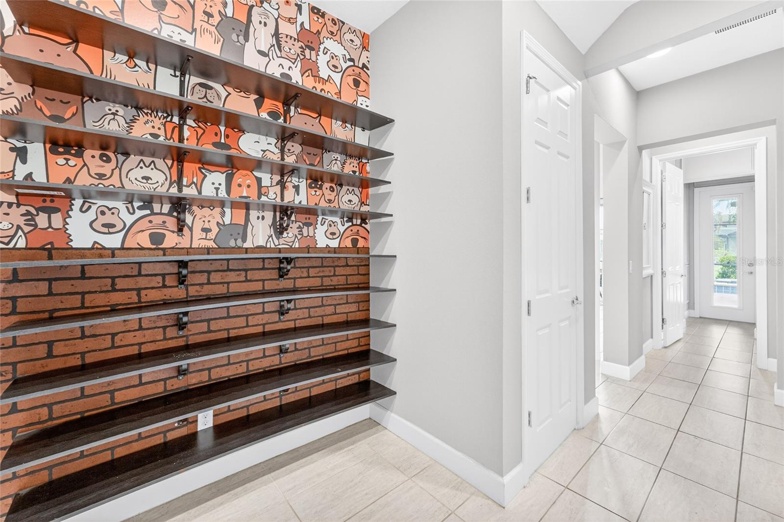 ROYAL LEGACY ESTATES - Residential