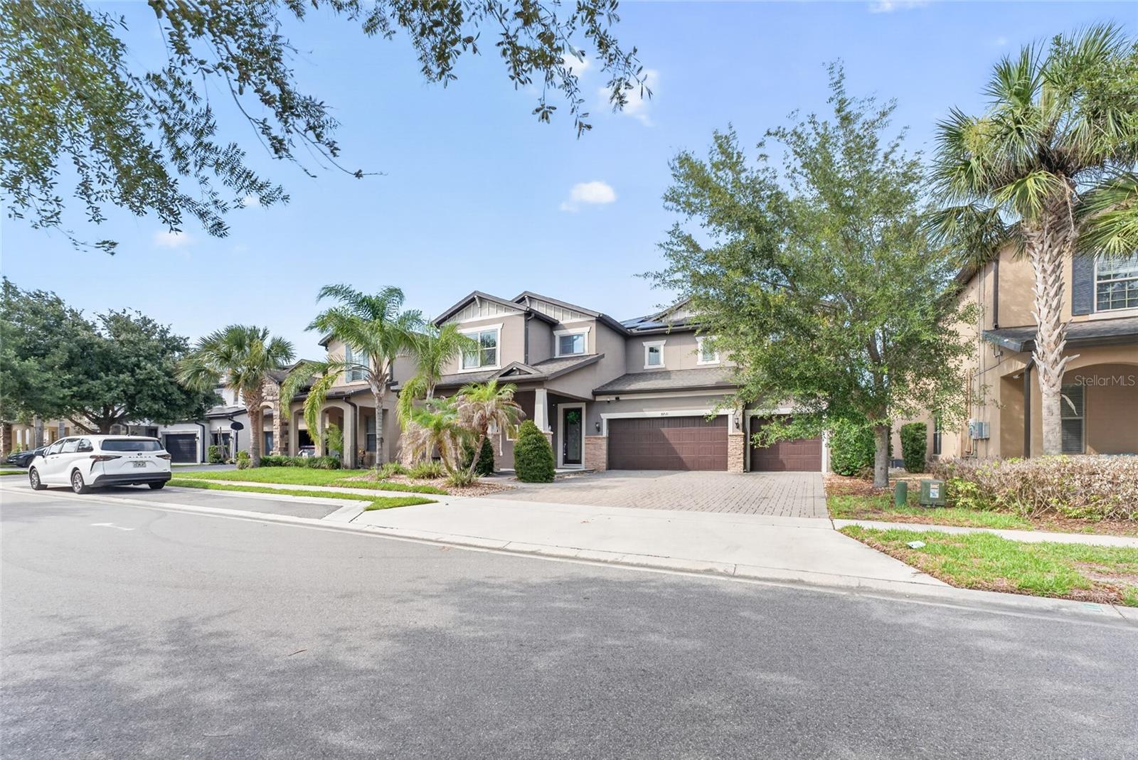 ROYAL LEGACY ESTATES - Residential
