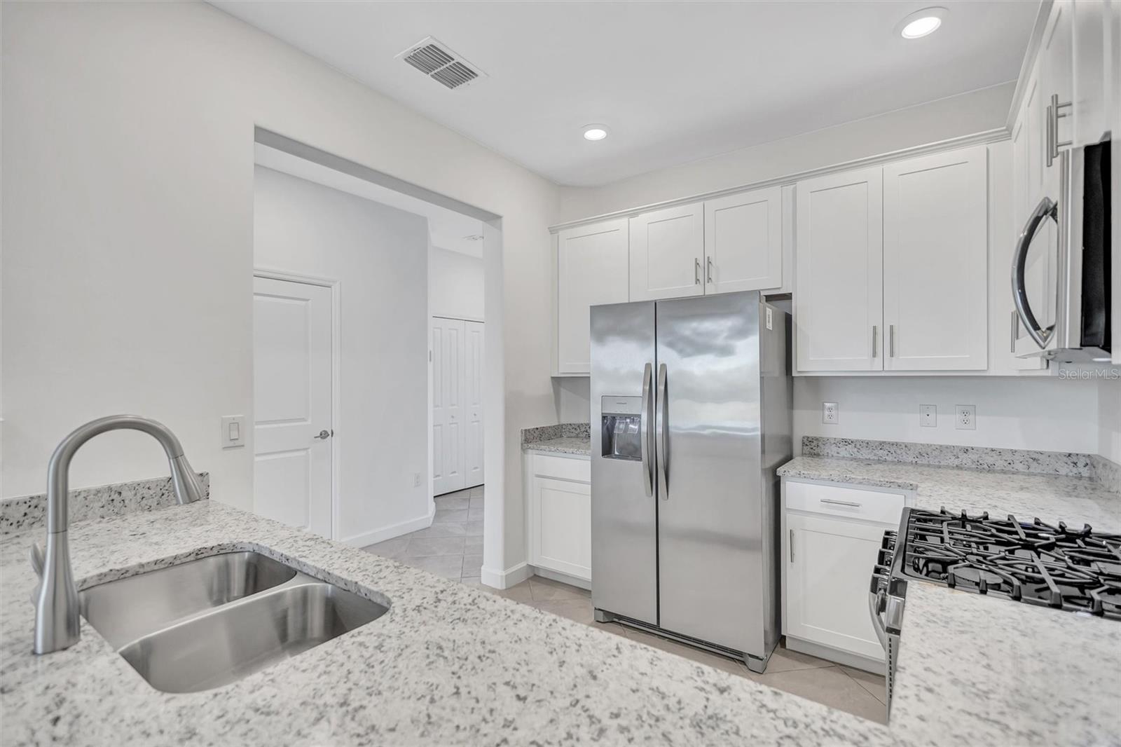 LORRAINE LAKES PH IIA - Residential