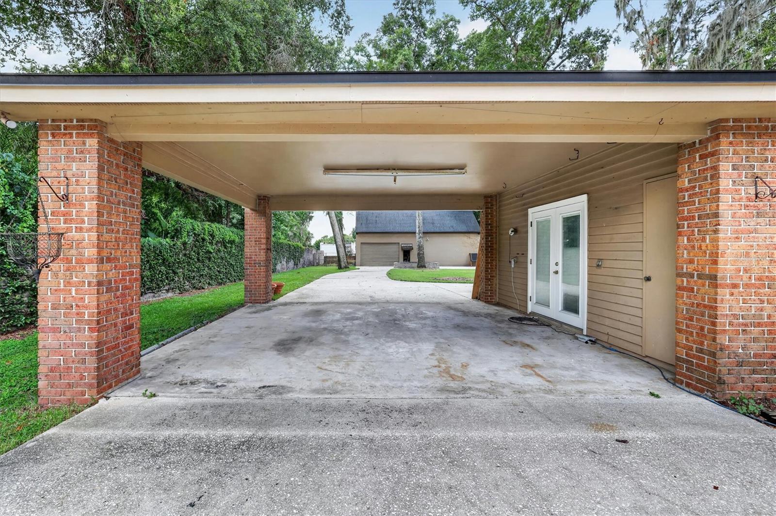 CECIL D MOORE SUB - Residential