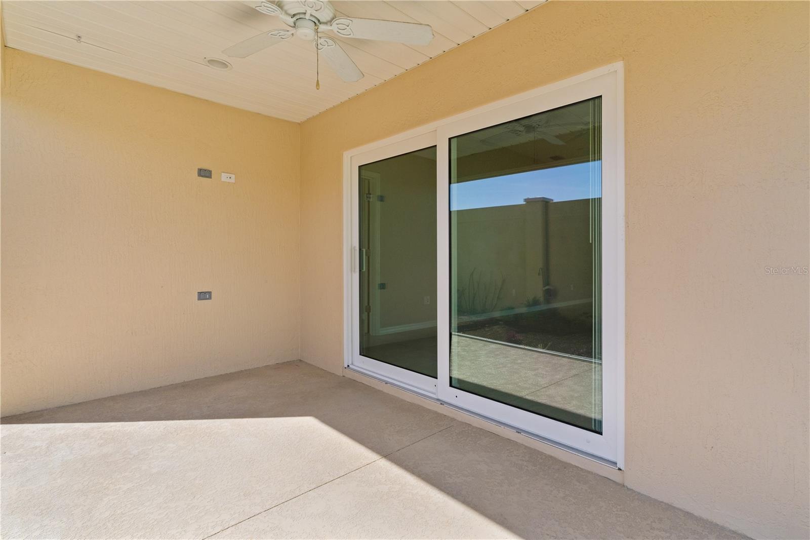 VILLAGES/SOUTHERN OAKS UN #116 - Residential
