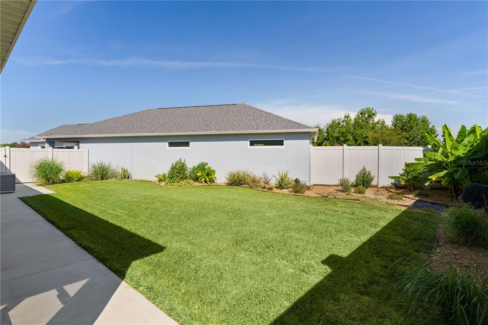 VILLAGES/SOUTHERN OAKS UN #116 - Residential