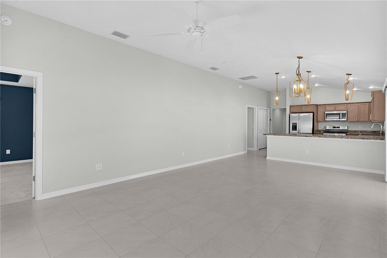 VILLAGES/SOUTHERN OAKS UN #116 - Residential