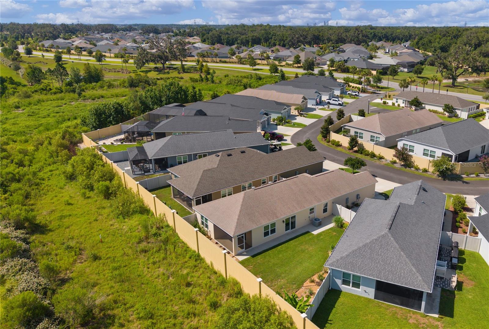VILLAGES/SOUTHERN OAKS UN #116 - Residential