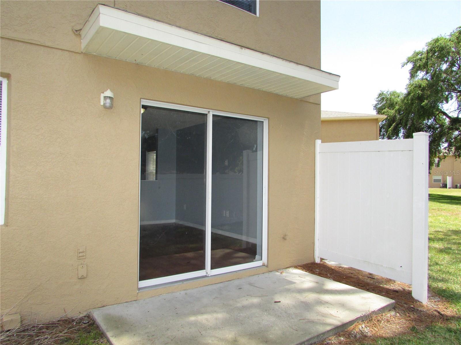 EDGEWATER PLACE - Residential Lease