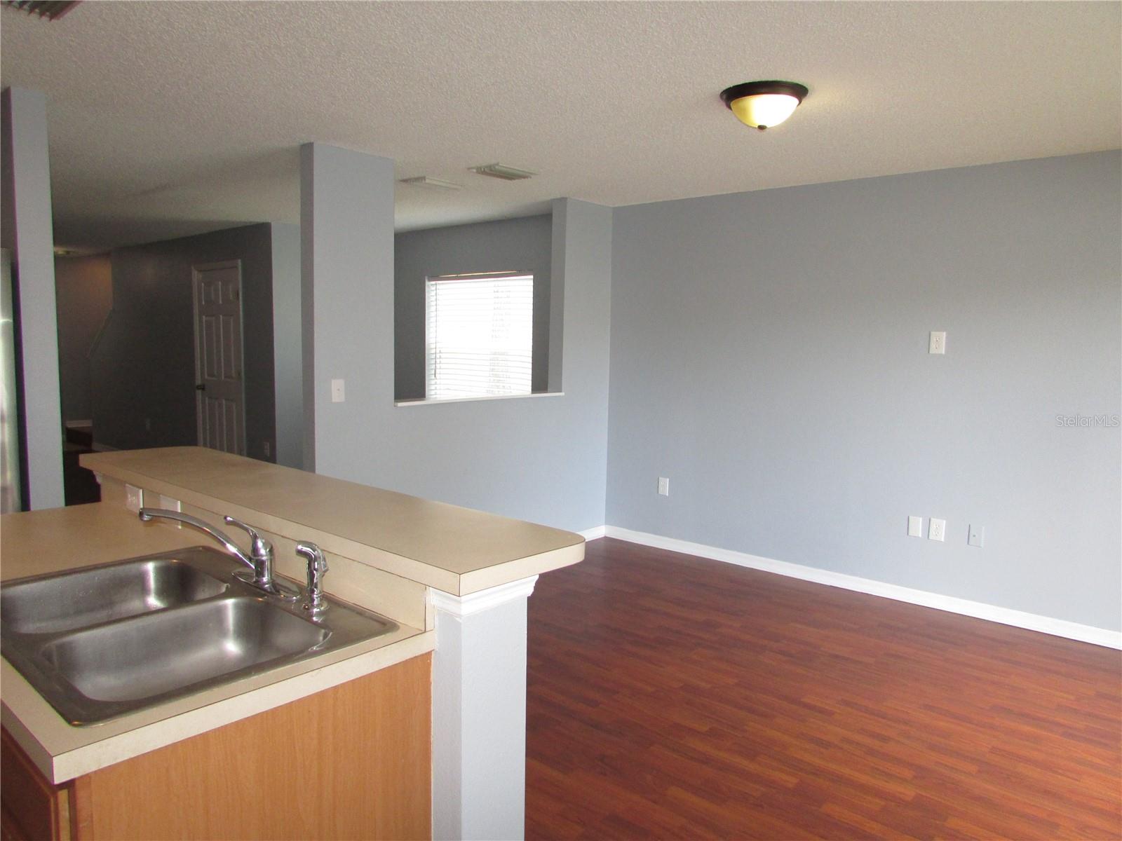 EDGEWATER PLACE - Residential Lease