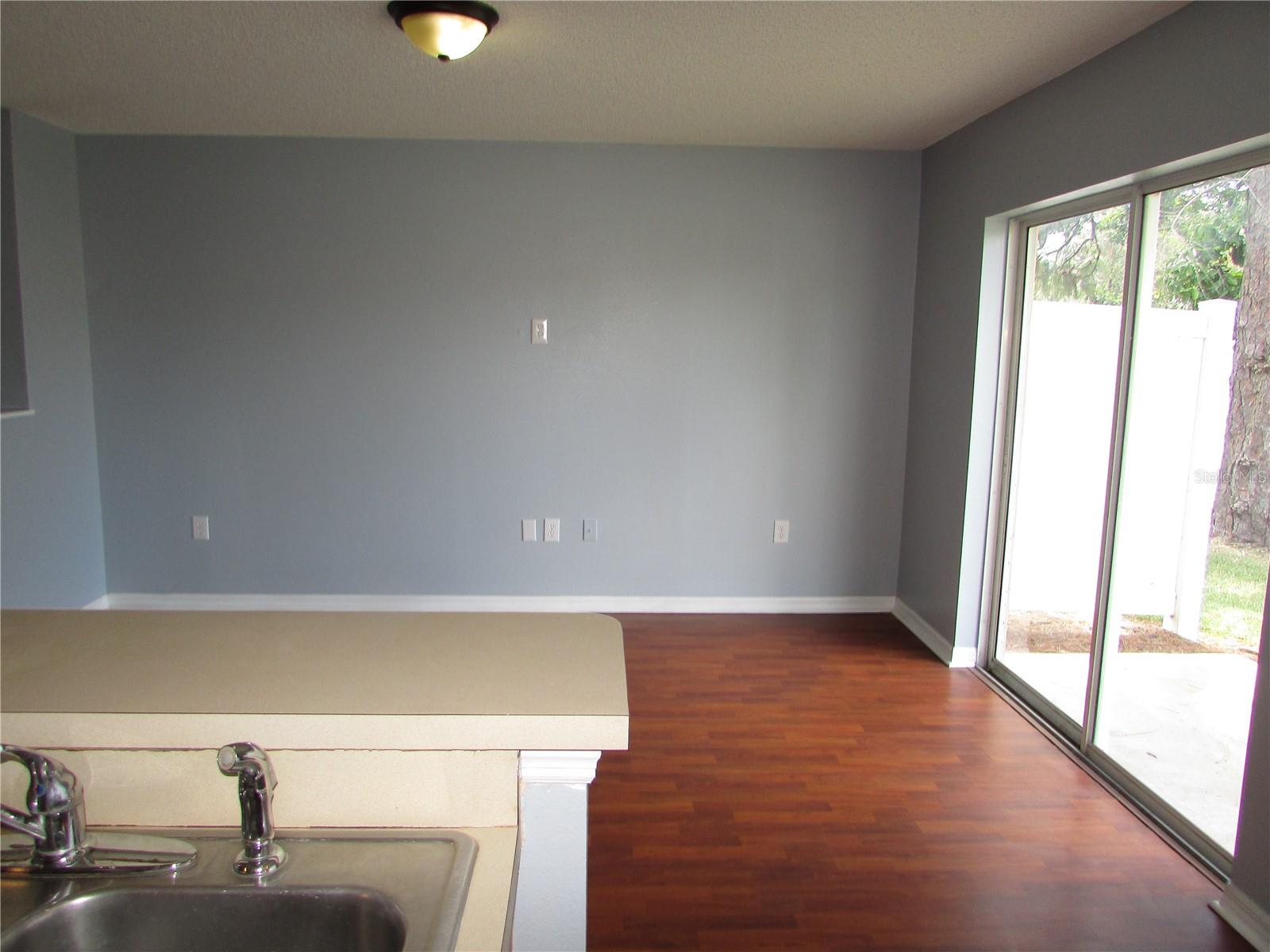EDGEWATER PLACE - Residential Lease