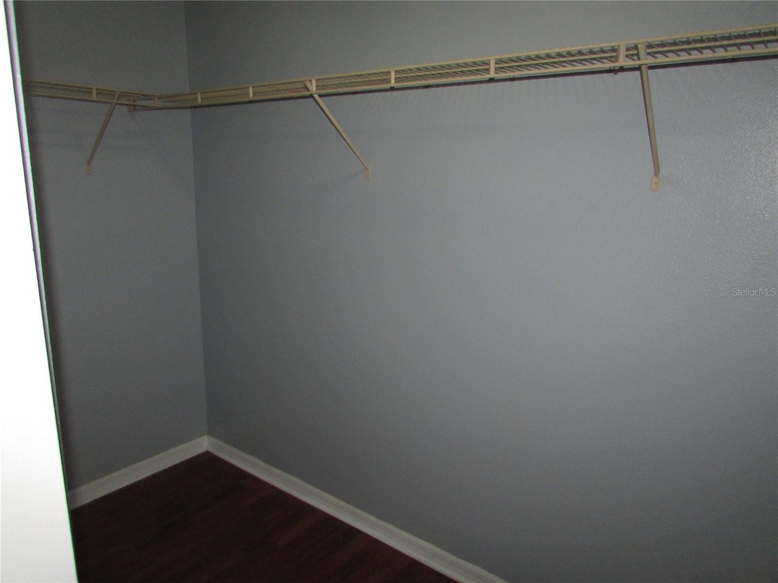 EDGEWATER PLACE - Residential Lease