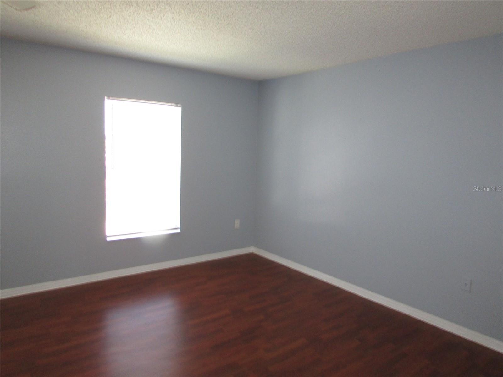 EDGEWATER PLACE - Residential Lease