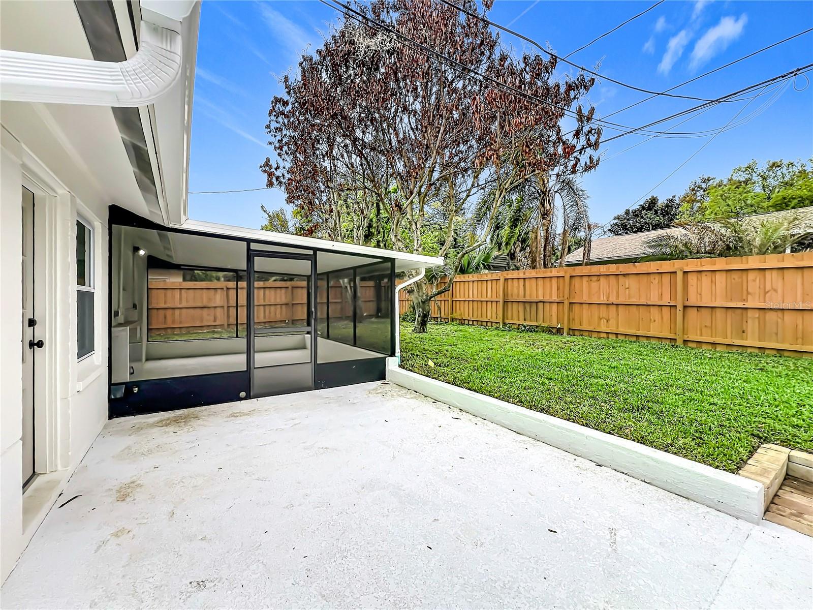 ROCKLEDGE HOMES - Residential