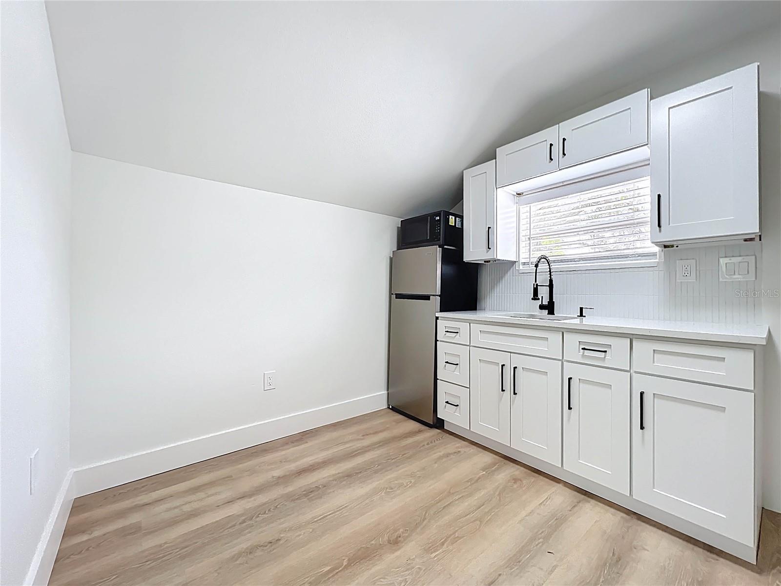 ROCKLEDGE HOMES - Residential