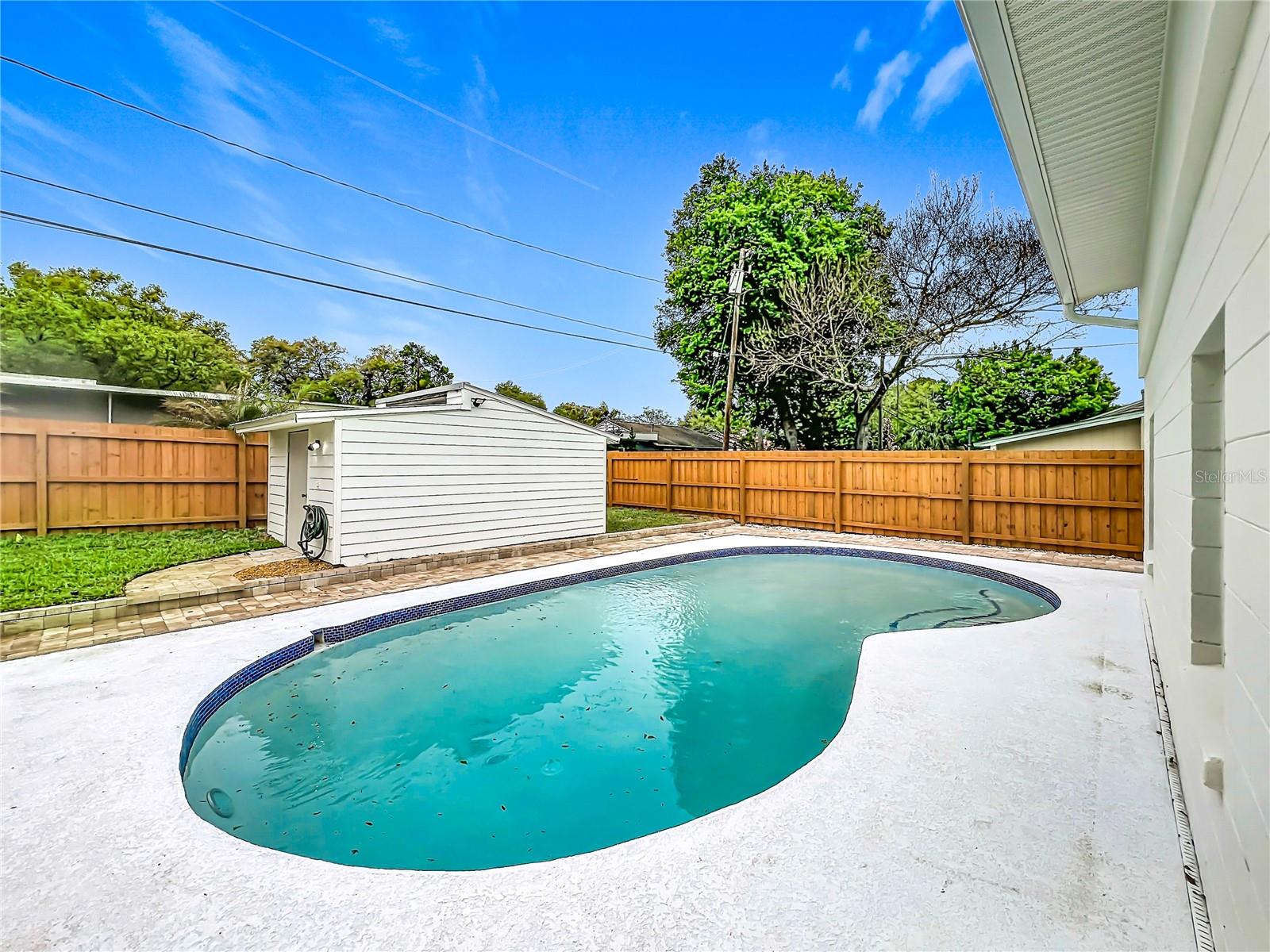 ROCKLEDGE HOMES - Residential