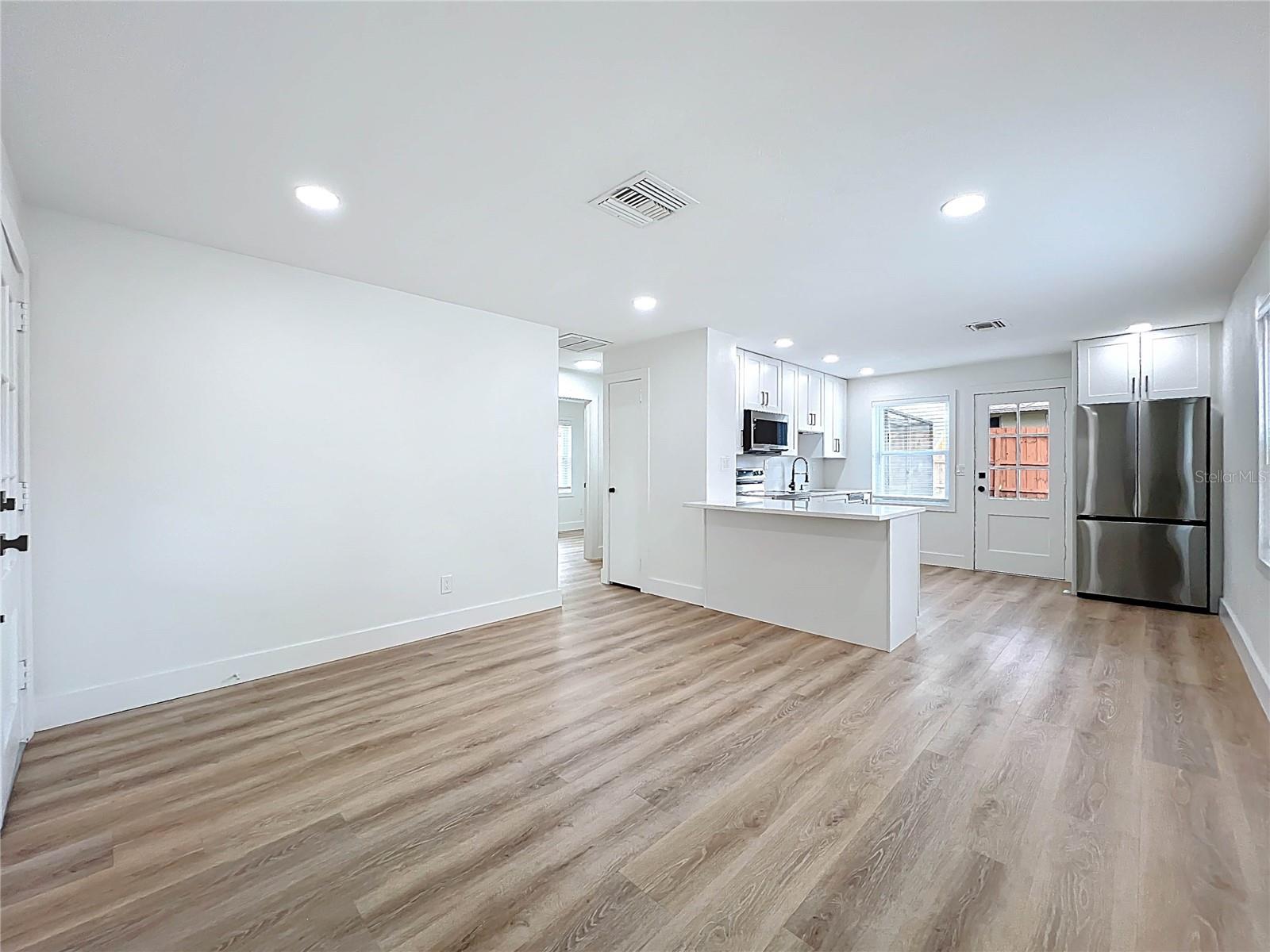 ROCKLEDGE HOMES - Residential