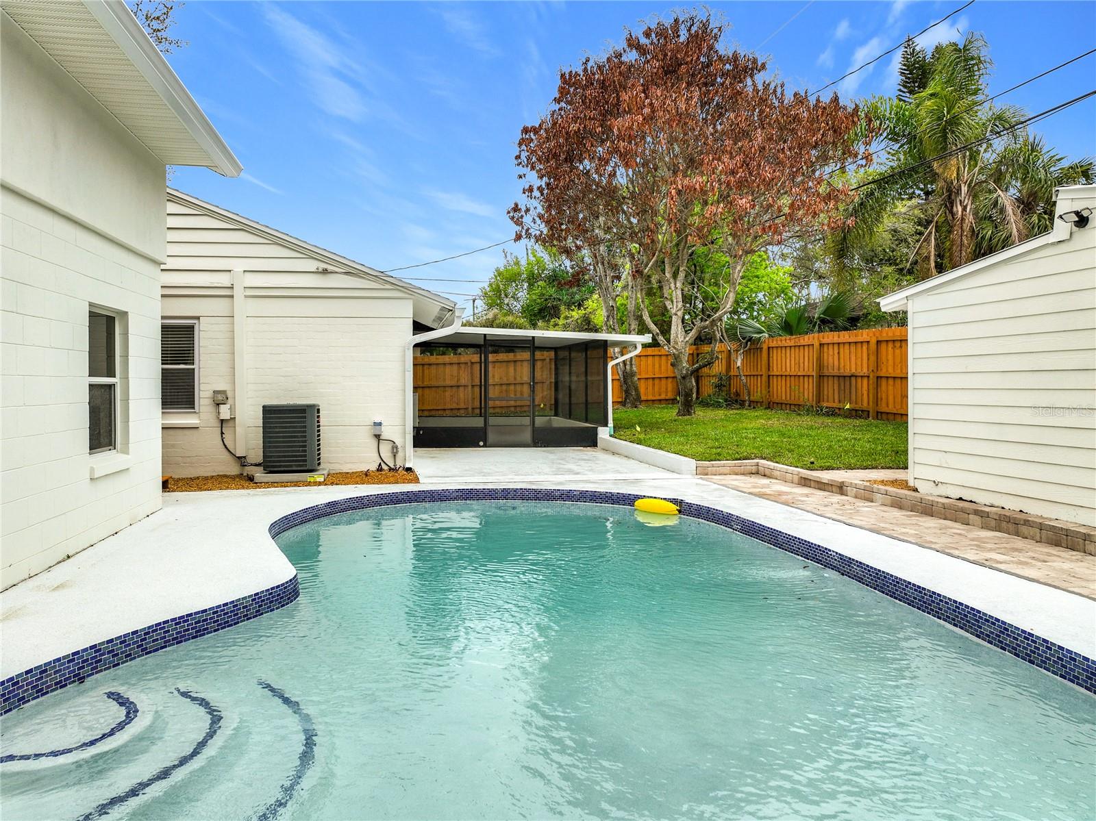 ROCKLEDGE HOMES - Residential
