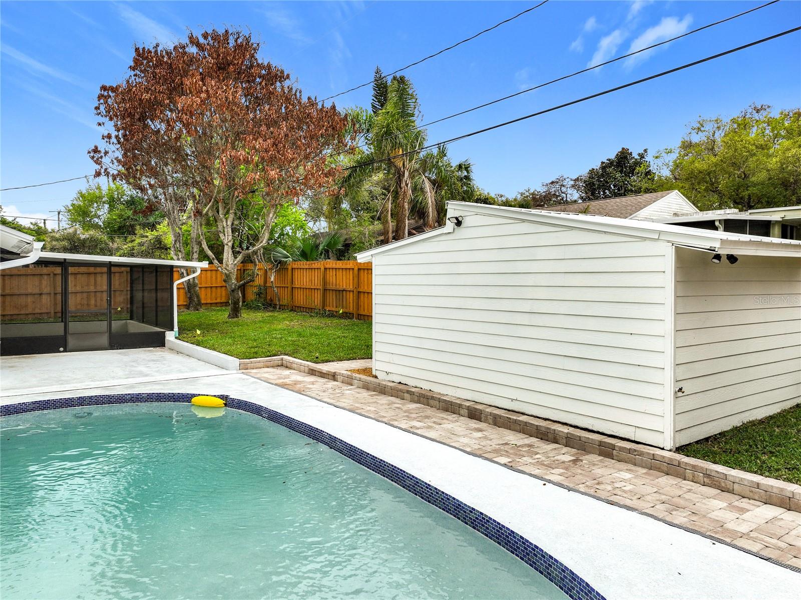 ROCKLEDGE HOMES - Residential