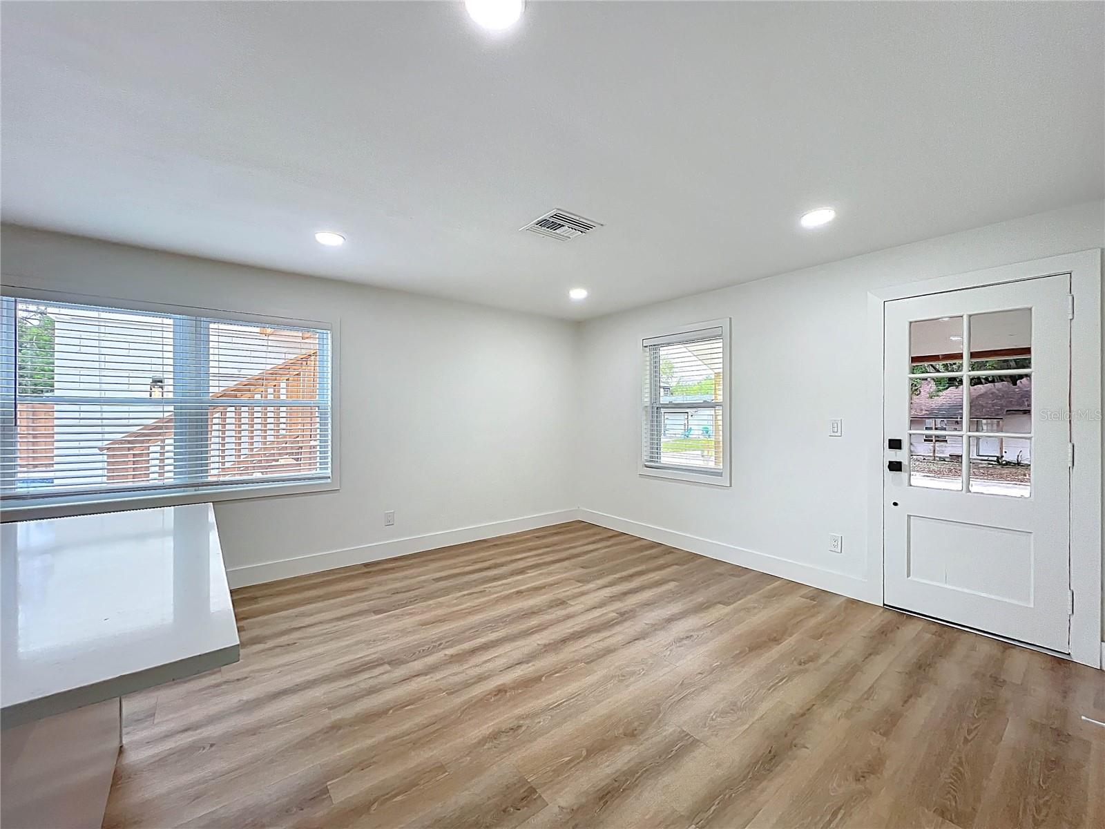 ROCKLEDGE HOMES - Residential