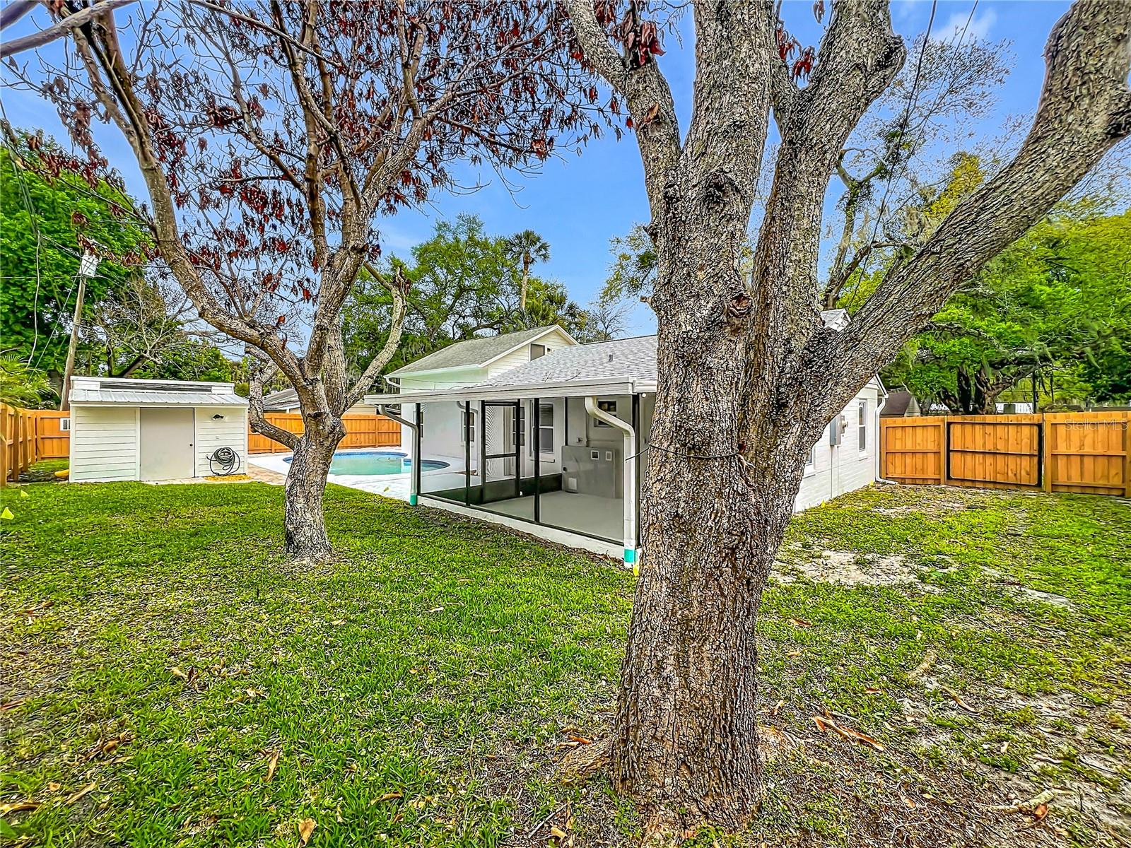 ROCKLEDGE HOMES - Residential