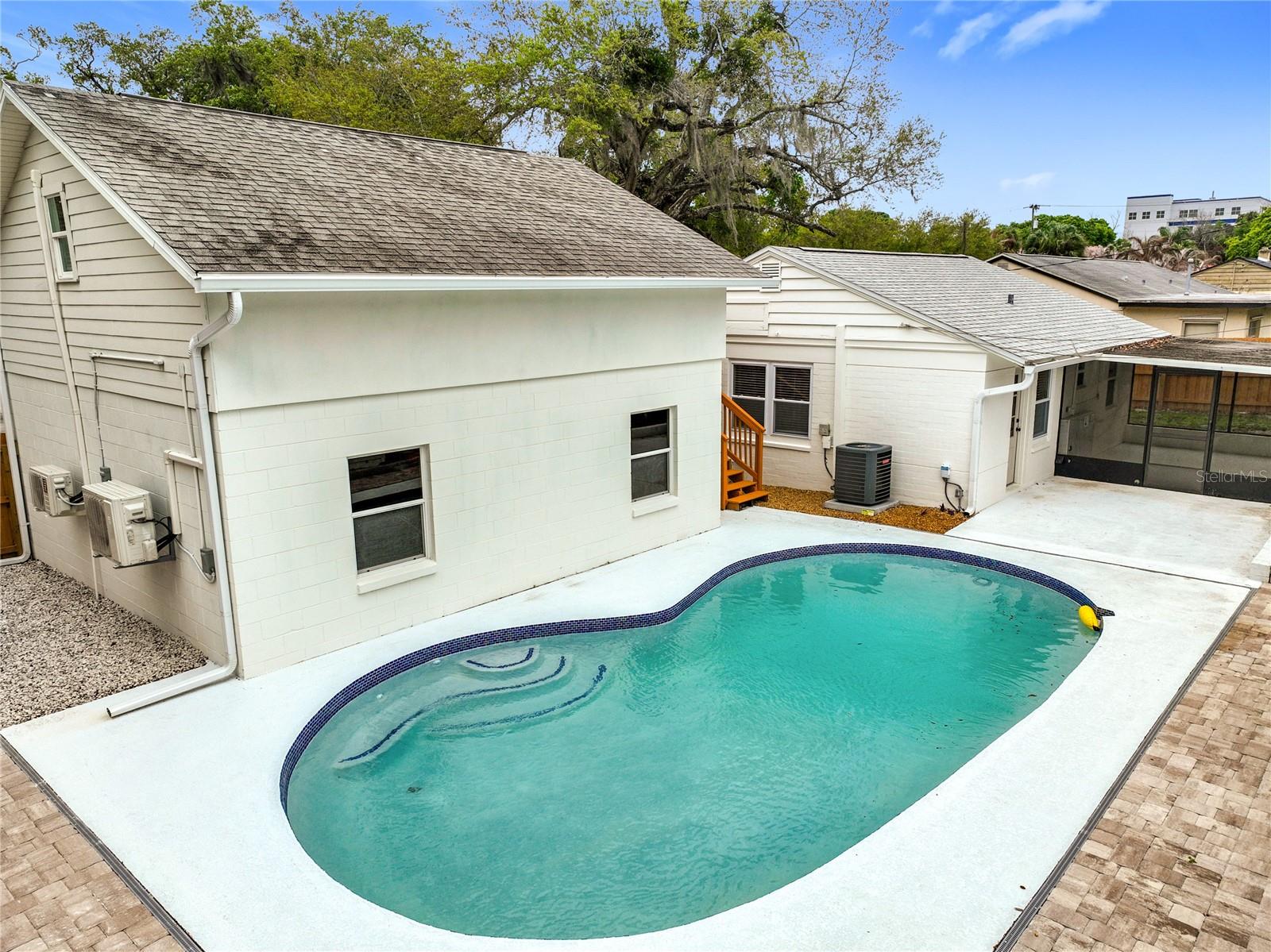 ROCKLEDGE HOMES - Residential