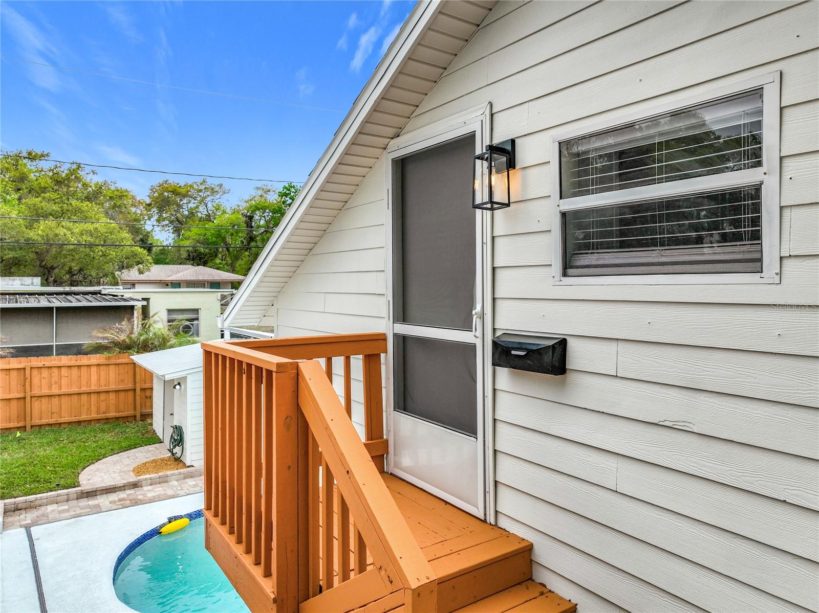 ROCKLEDGE HOMES - Residential