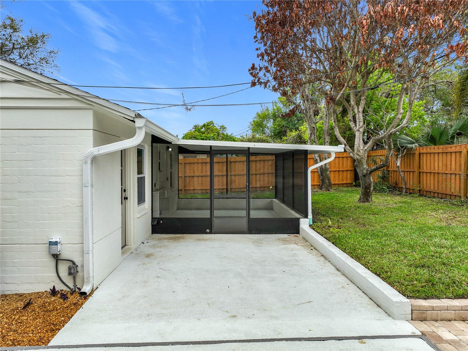 ROCKLEDGE HOMES - Residential