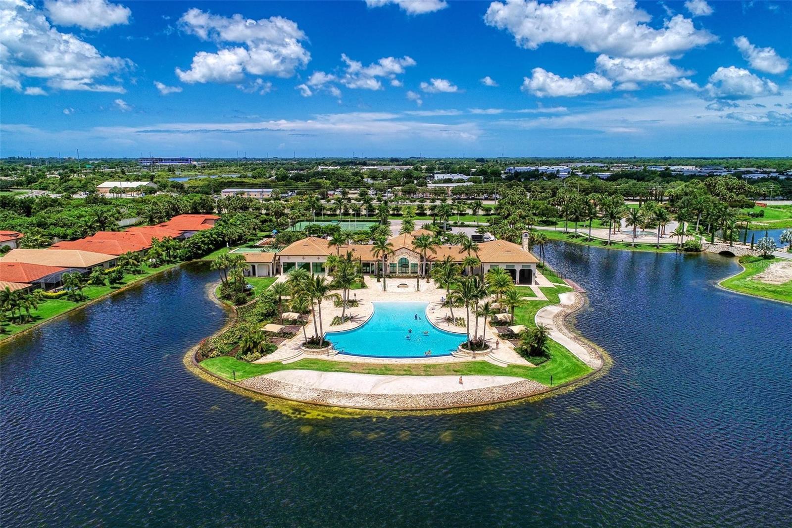 TOSCANA ISLES UN 1 - Residential