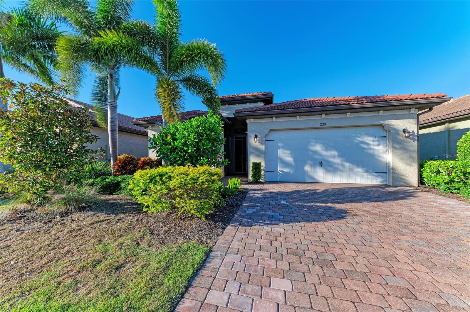 TOSCANA ISLES UN 1 - Residential