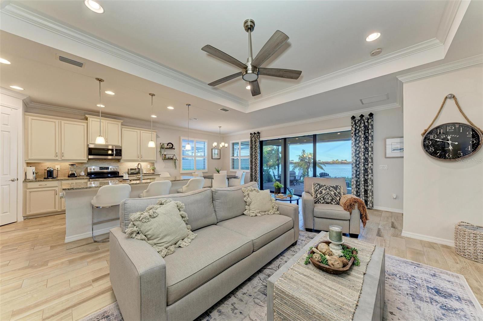 TOSCANA ISLES UN 1 - Residential