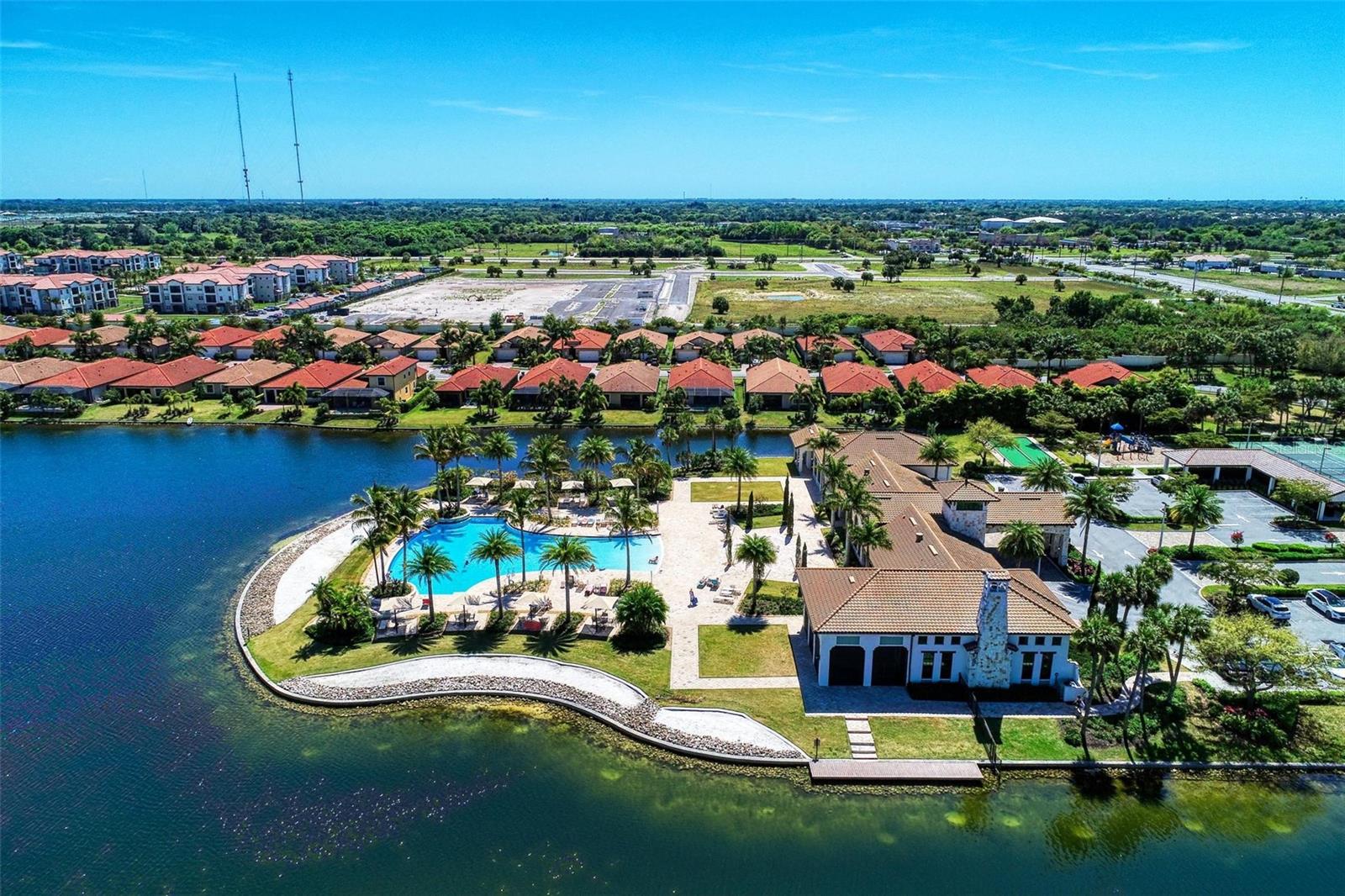 TOSCANA ISLES UN 1 - Residential