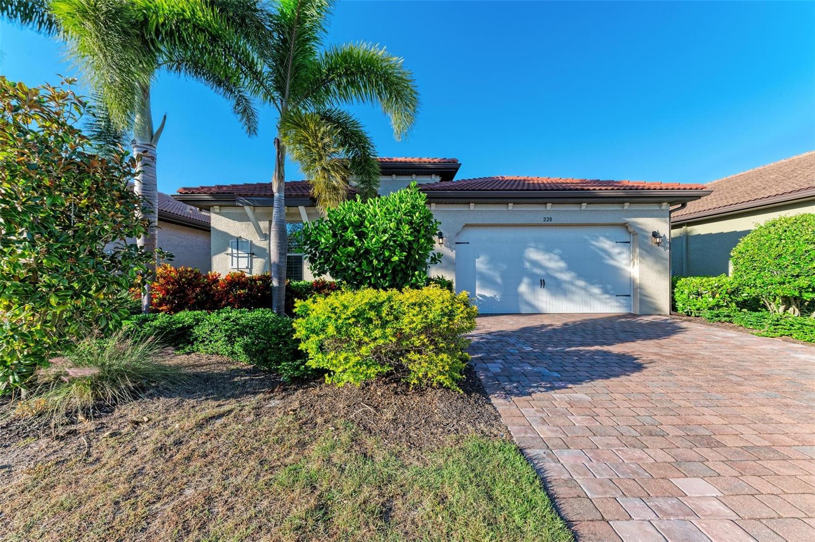 TOSCANA ISLES UN 1 - Residential