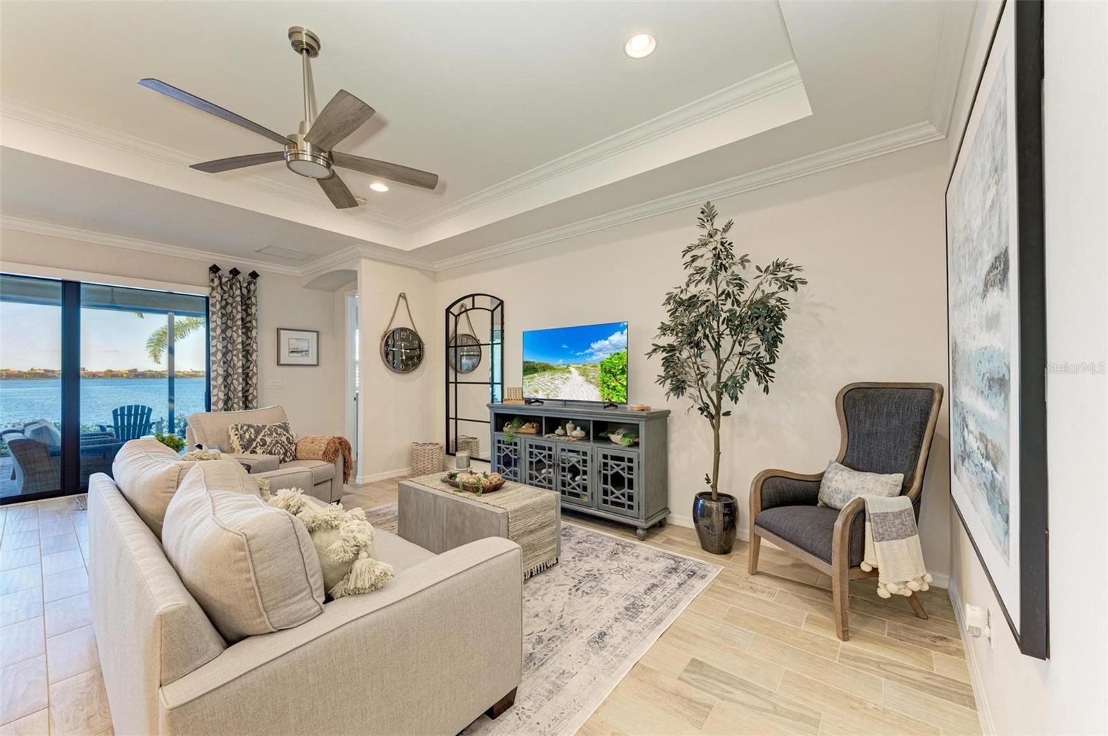 TOSCANA ISLES UN 1 - Residential