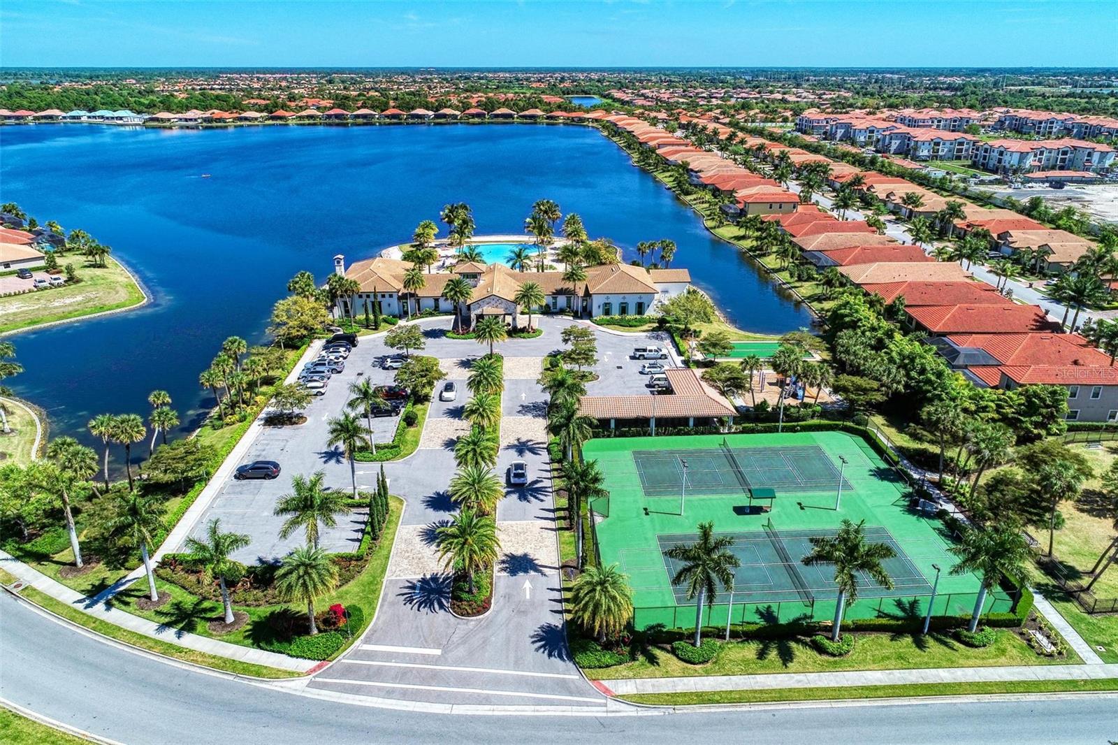 TOSCANA ISLES UN 1 - Residential