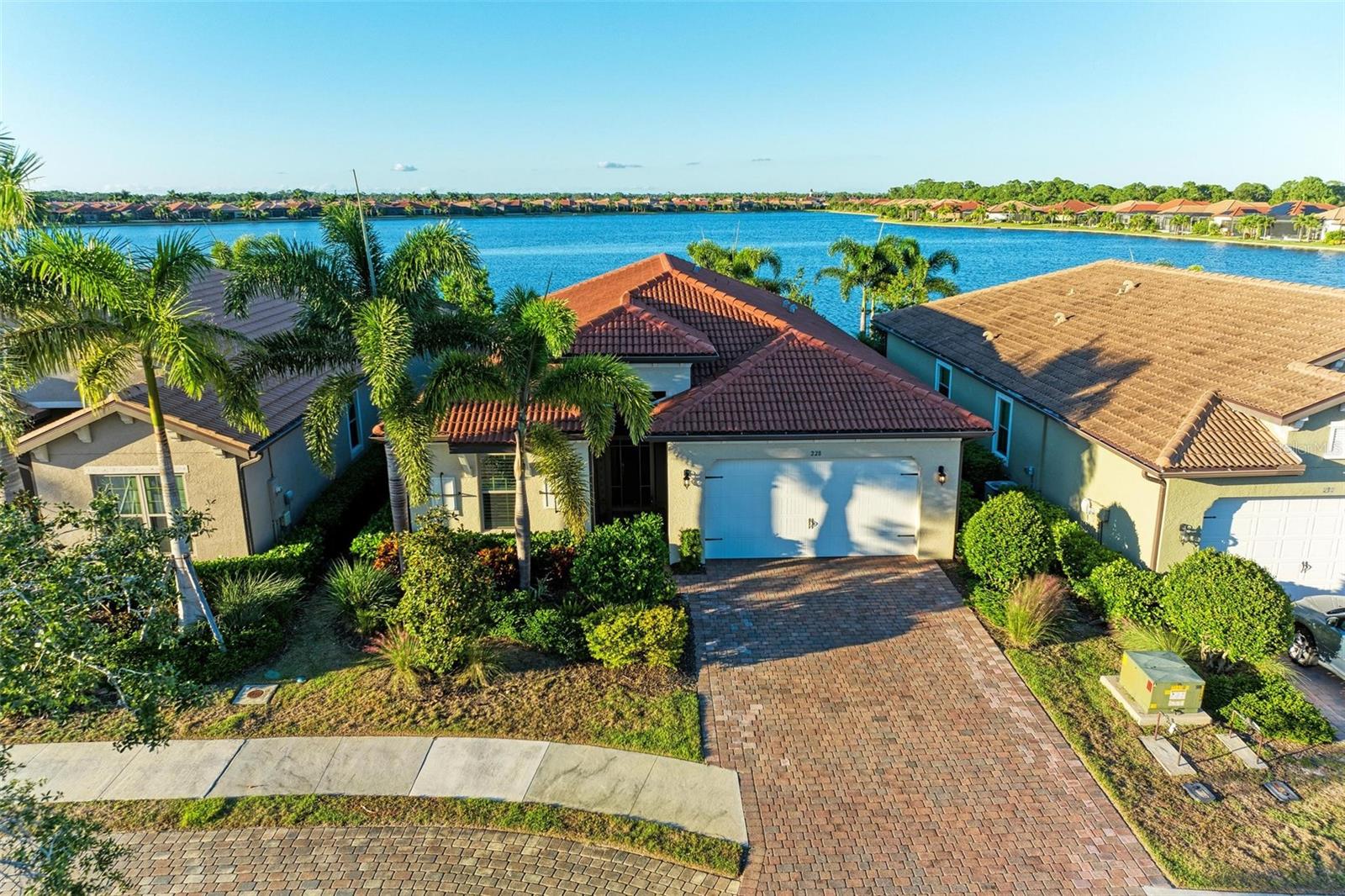 TOSCANA ISLES UN 1 - Residential