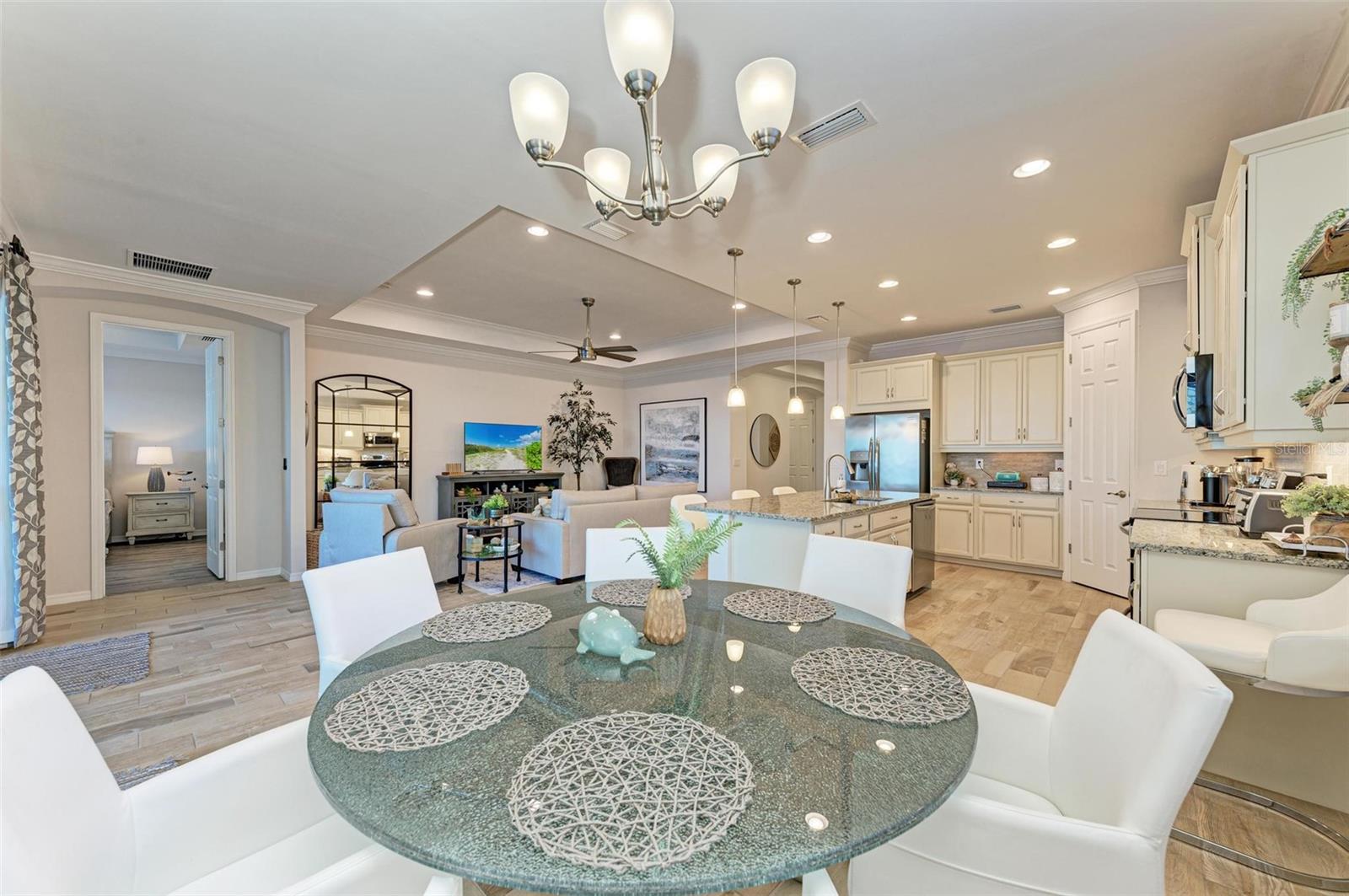 TOSCANA ISLES UN 1 - Residential