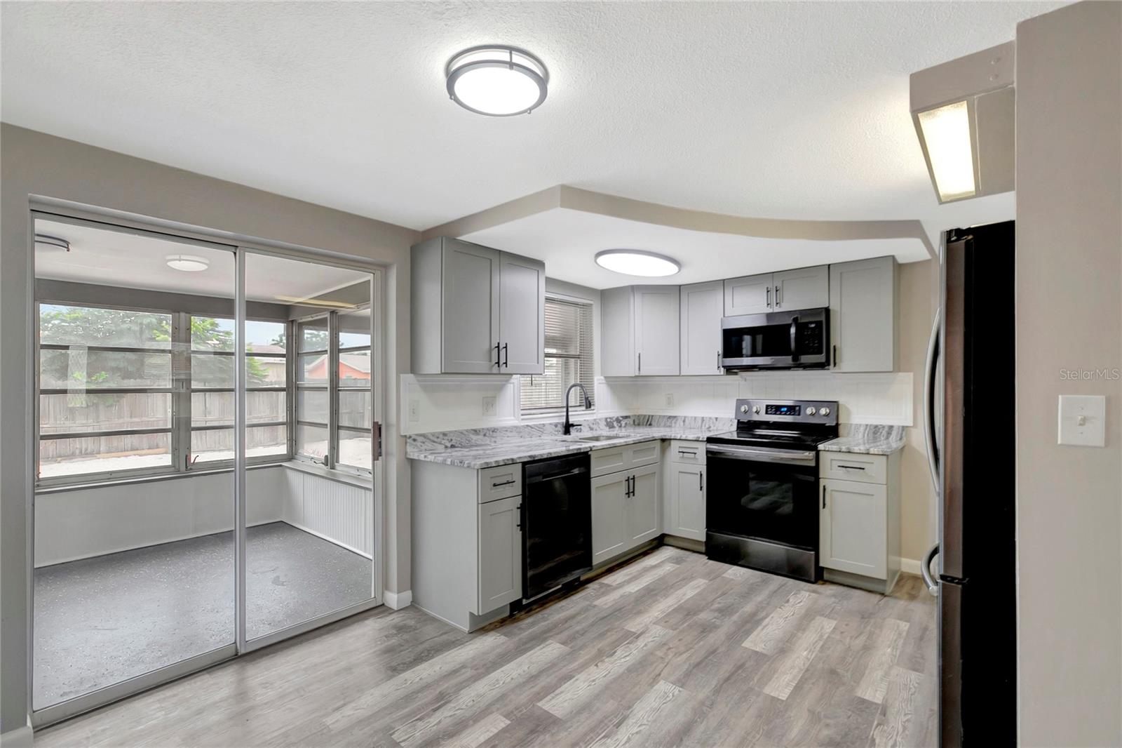 BUENA VISTA MELODY MANOR ADD - Residential