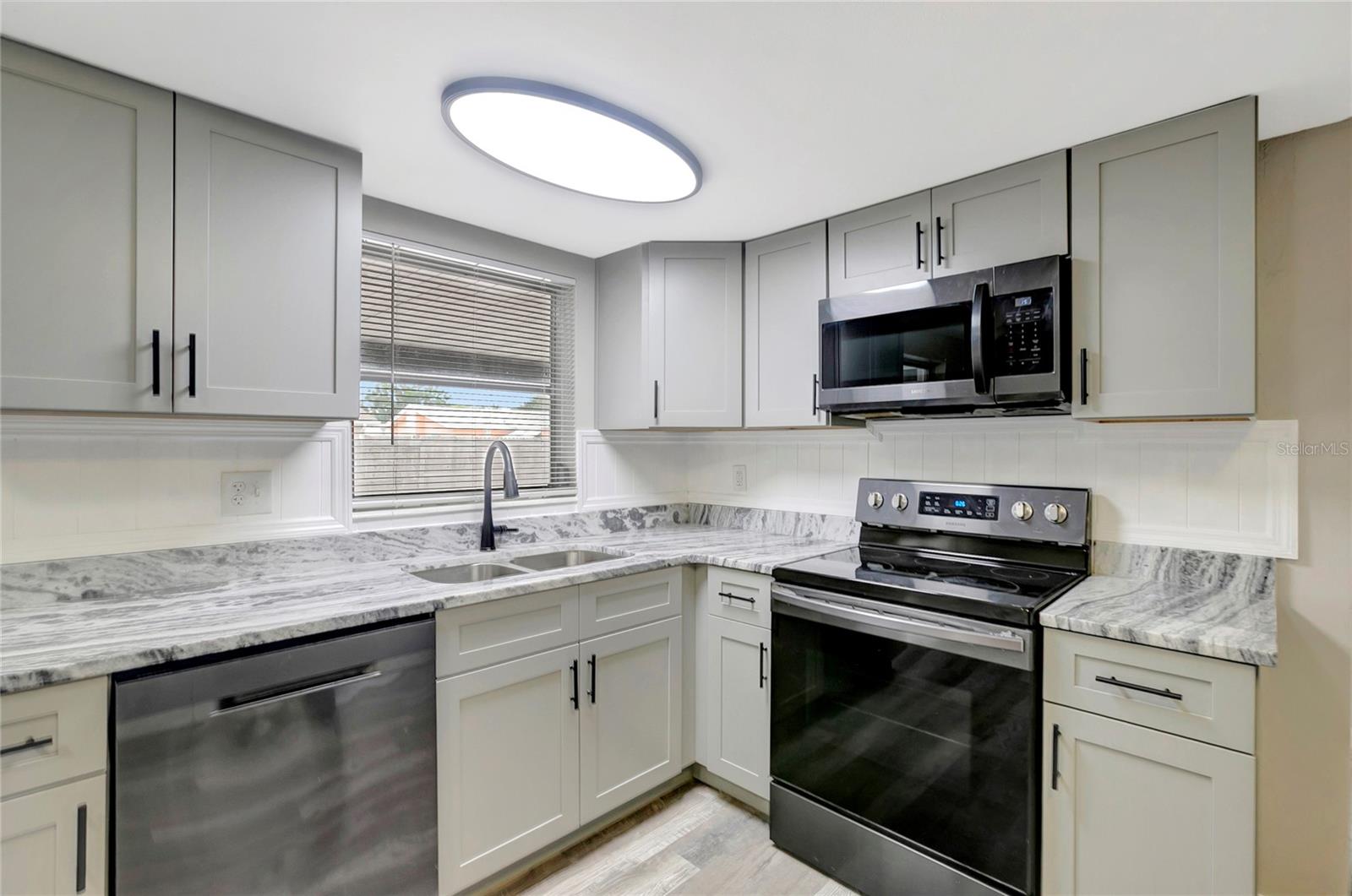 BUENA VISTA MELODY MANOR ADD - Residential